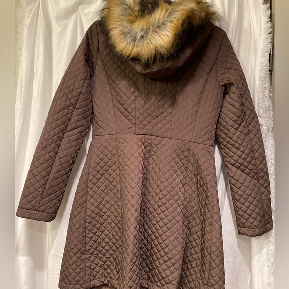 Quilted, fur lined hood (detachable) winter jacket - Picture 2 of 8